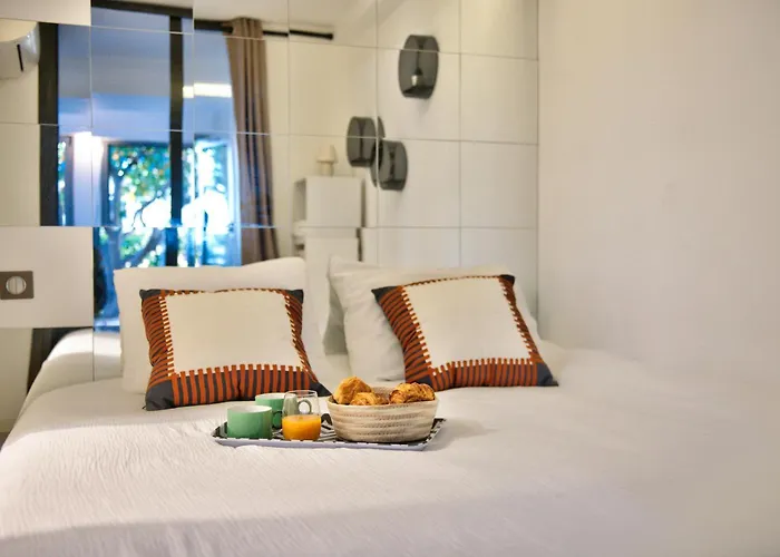 Lägenhet Avec Grande Terrasse Yourhosthelper *